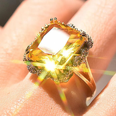 14K Gold Topaz Ring for Women