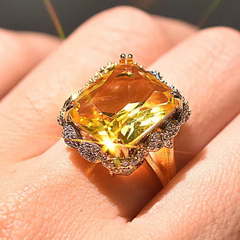 14K Gold Topaz Ring for Women