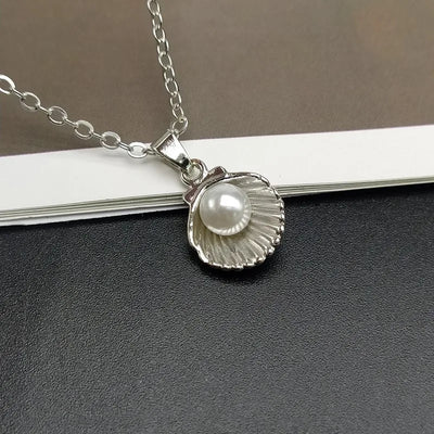Summer Shell Imitation Pearl Pendant Necklace