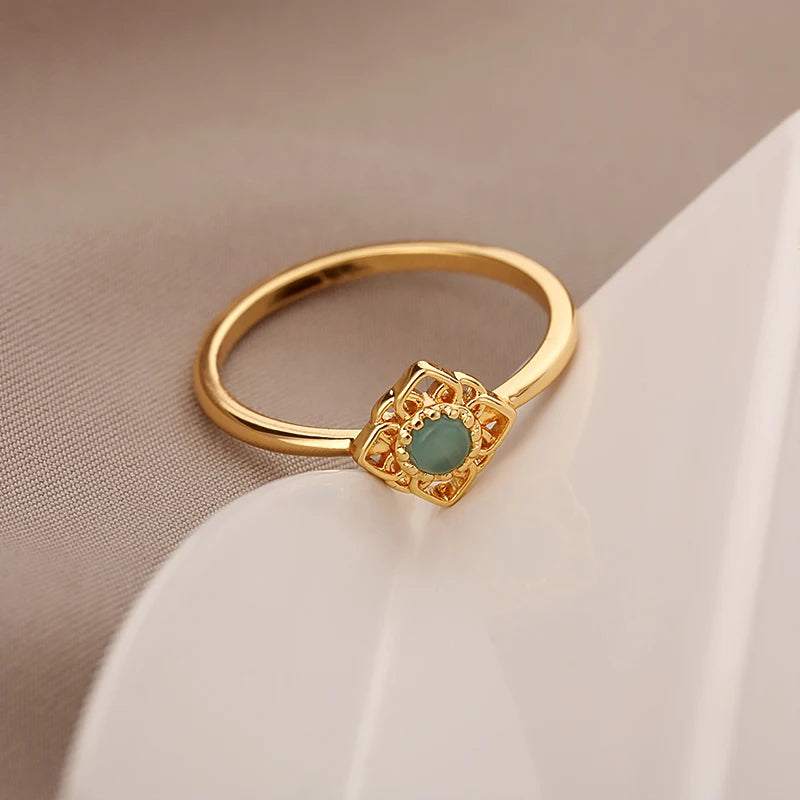 Trendy Green Zircon Plant Ring