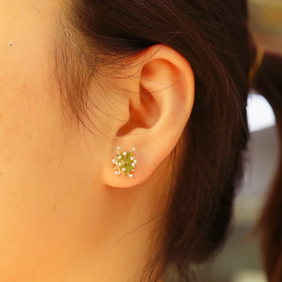 TBJ Blooming flower design Handmade Natural Peridot gemstone Rough earring 925 sterling silver fine jewelry for girls nice gift