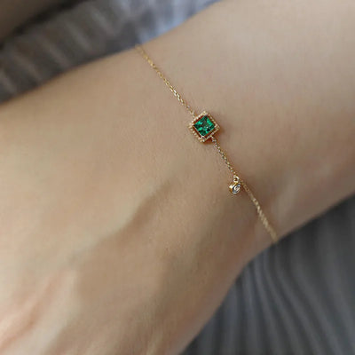 Light Emerald Crystal Chain Bracelet for Taurus