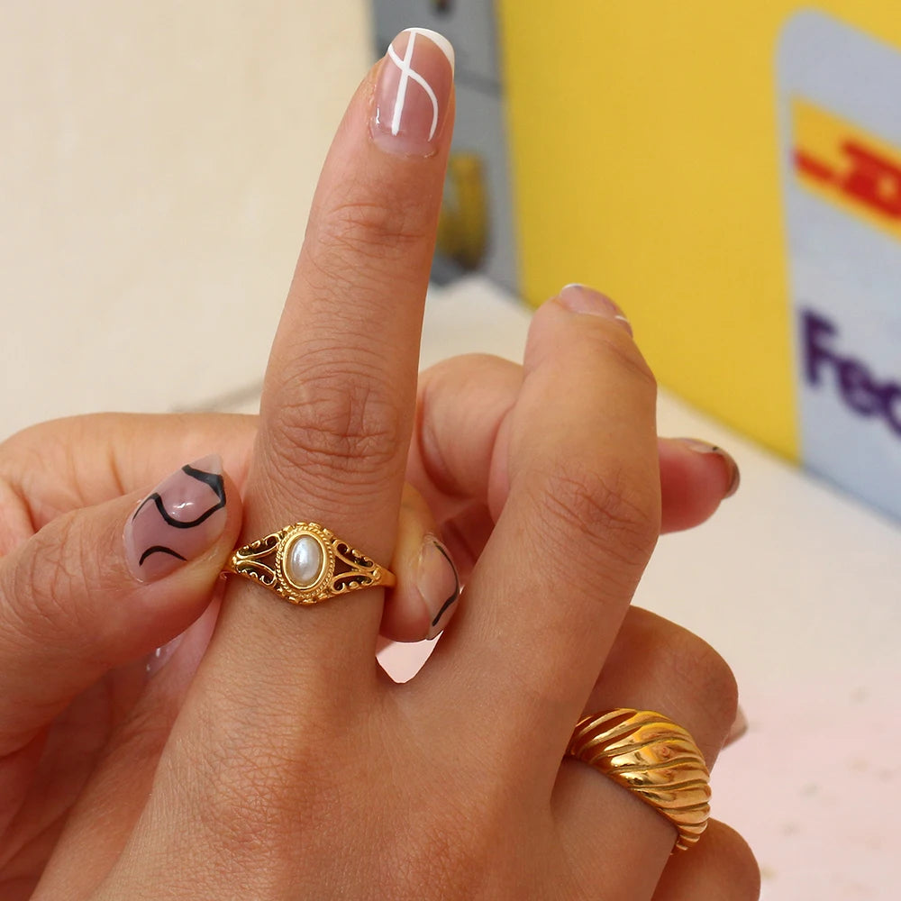 18K Gold Plated Hollow Texture Natural Freshwater Pearl Rings For Women