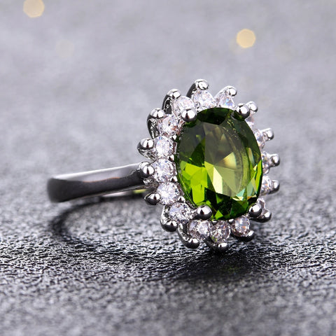 Vintage Peridot and Zircon Ring