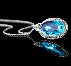 Vintage Oval Aquamarine Pendant Necklace