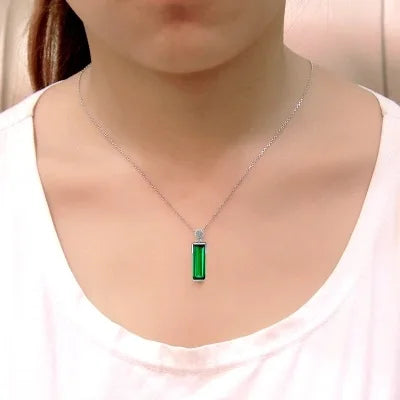 925 Silver Emerald Pendant Necklace