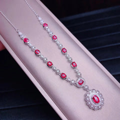 925 Silver Nutural Ruby Pendant Necklace Luxury High End Jewelry Designers Romantic Valentine Gifts Embellished with Diamond