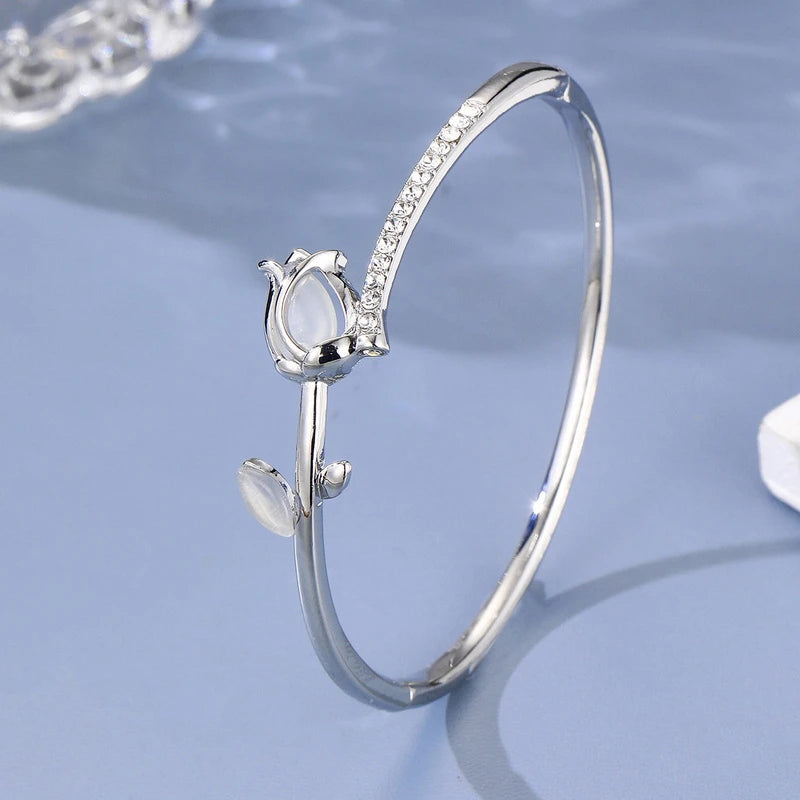 Korean Exquisite Opal Tulip Bracelet For Women Light Luxury Shiny Zircon Elegant Flower Bangle Party Banquet Charm Jewelry Gifts
