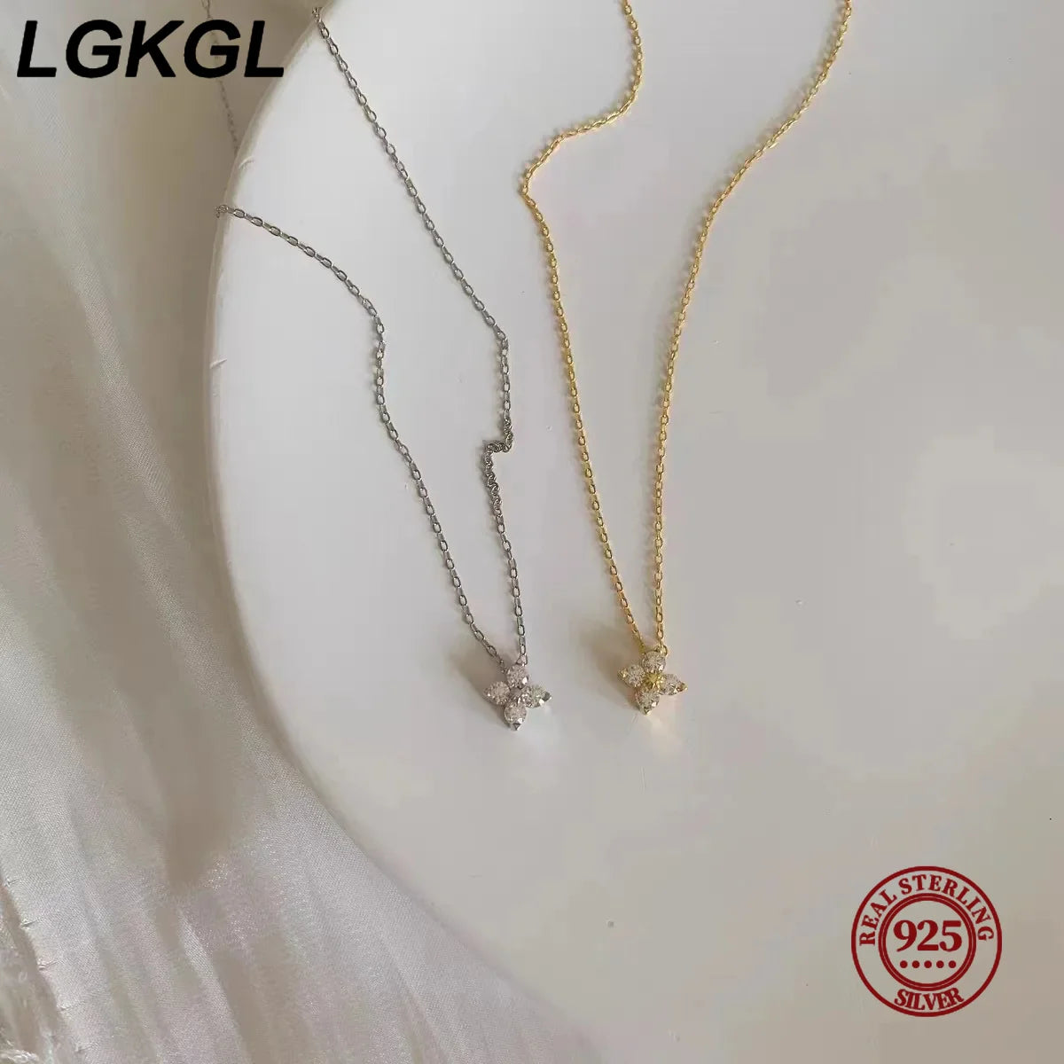 Sterling Silver Plated 18K Gold Set Zircon Necklace Female Sparkling Diamond Four Leaf Grass Versatile Collar Chain