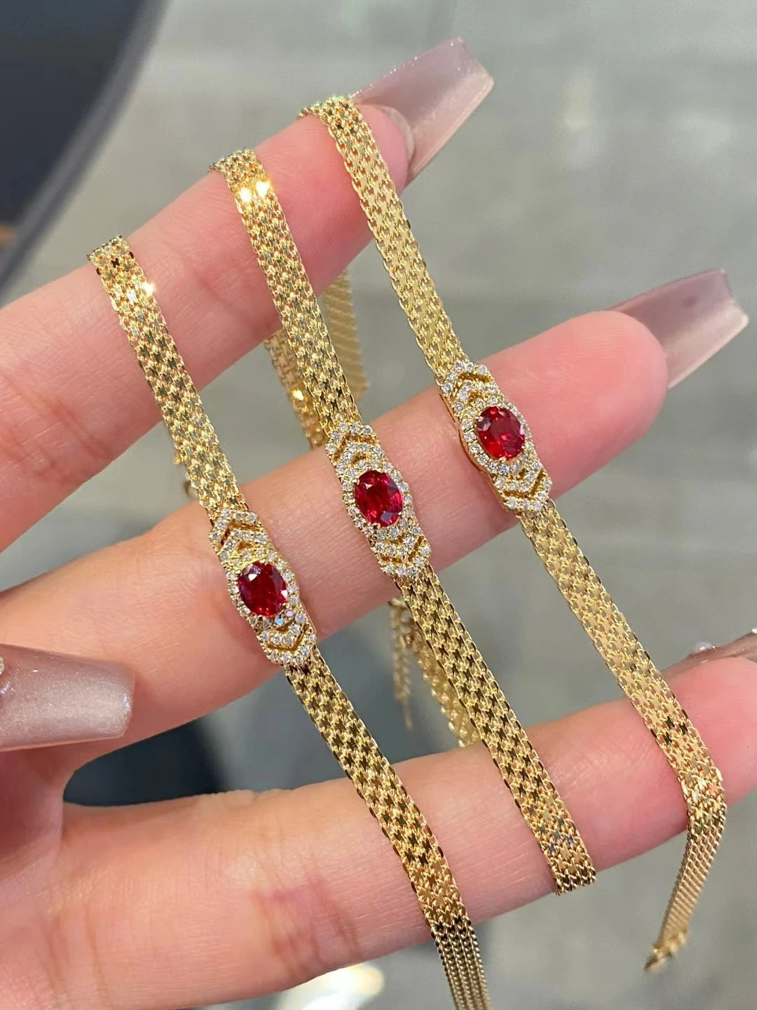 18K gold natural ruby Diamond bracelet Tank Woven chain Fashion Valentine gift Pigeon red Ruby bracelet wholesale
