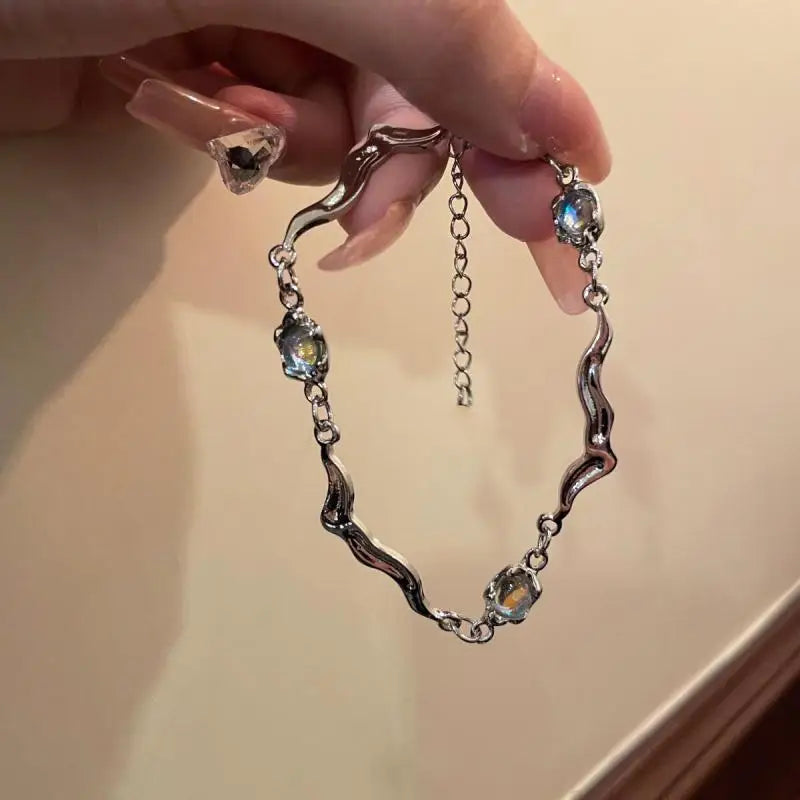 Gothic Punk Splicing Twisted Chain Bracelet for Women Men Fashion Charm Round Moonstone Bracelet Fine Jewelry Gift Wholesale