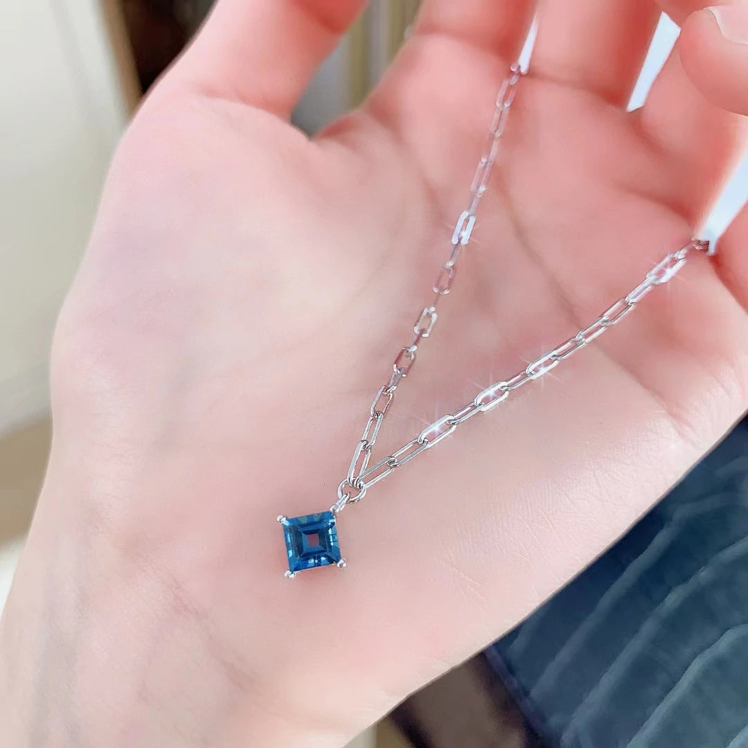Pure London Blue Topaz Pendant for Daily Wear 5mm 0.6ct VVS Natural Topaz Necklace Pendant 925 Silver Gemstone Jewelry