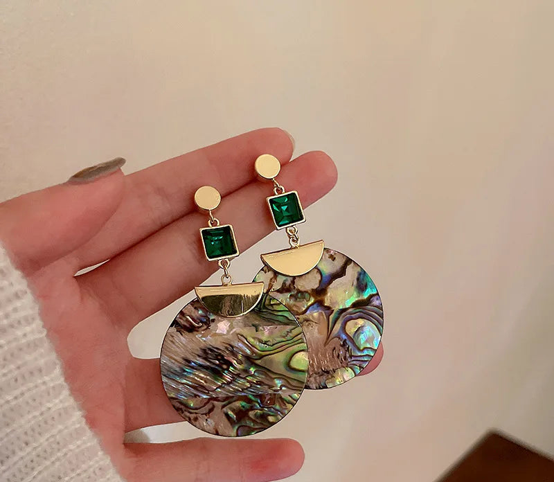 2022 Fashion Emerald Shell Round Earrings European and American Earrings For Women Fashion Earring Birthday Party Jewelry Gifts