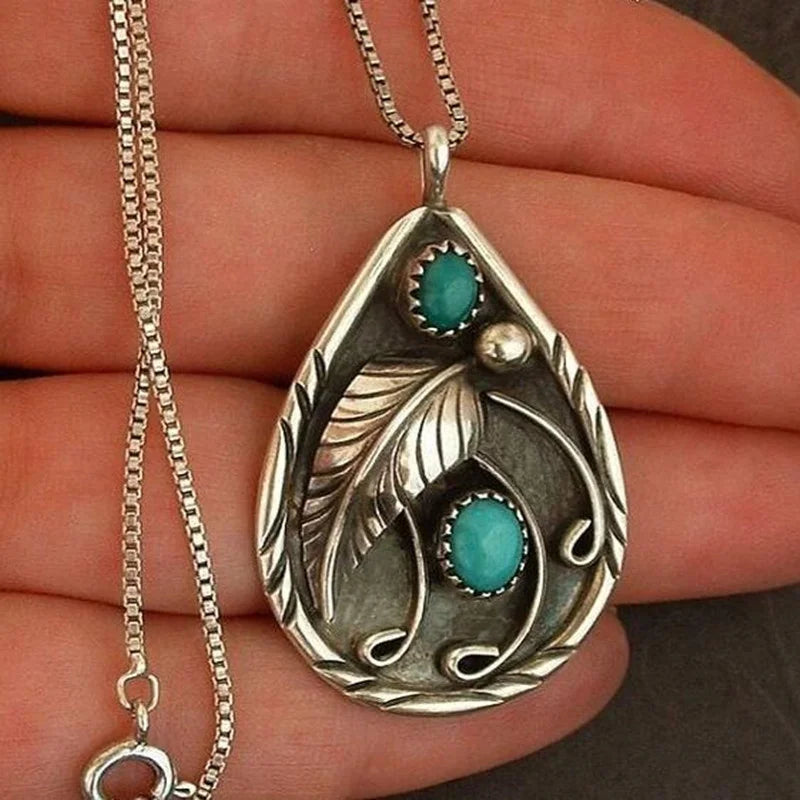 Fashion Retro Turquoise Inlaid Feather Pendant Necklace