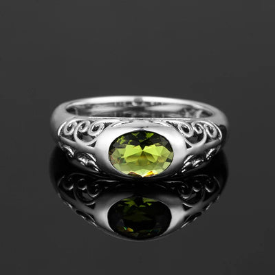 Retro 925 Sterling Silver Peridot Ring