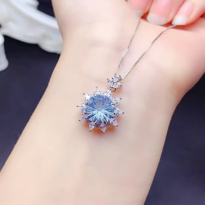 Classic Halo Design 925 Silver Natural Topaz Pendant 10mm 4ct Genuine Topaz Necklace Pendant with 3 Layers 18K Gold Plating