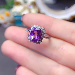A Classic and Luxurious S925 Pure Silver Natural Amethyst Ring Designed By A Fashionable Designer for Women To Wear