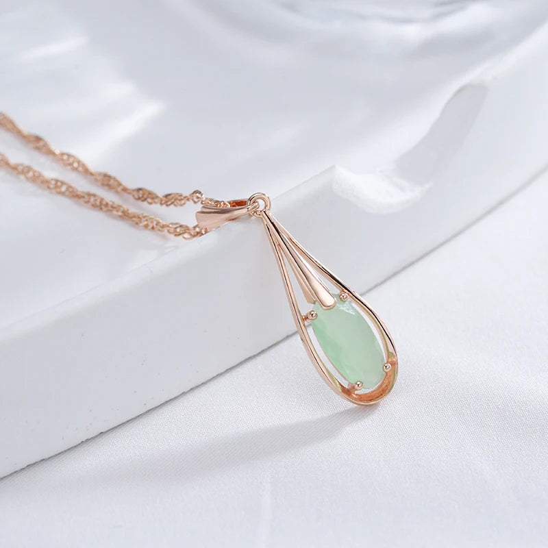 Green Emerald Drop Pendant Necklace For Women