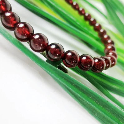Natural Garnet Gemstone Beaded Bracelet