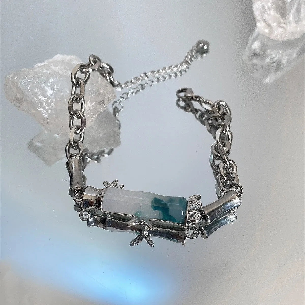 Gothic Punk Splicing Twisted Chain Bracelet for Women Men Fashion Charm Round Moonstone Bracelet Fine Jewelry Gift Wholesale