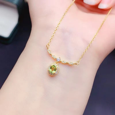 Sparkling 925 Silver Necklace for Party 4mm*5mm Natural Peridot Necklace with 3 Layers 18K Gold Plating Keep Shining