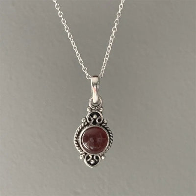 Vintage Garnet Pendant Necklace with Bohemian Style