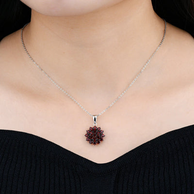 Natural Sterling Silver Pendant Necklace of Garnet Birthstone