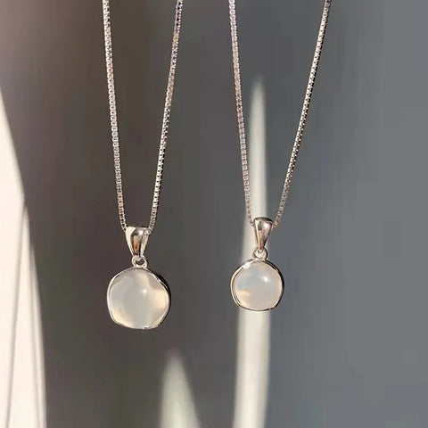 Silver Plated White Moonstone Pendant Necklace