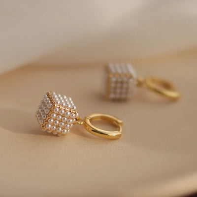 Premium Pearl Stereoscopic Square Pendant Earrings 2025 New Fashion Jewelry For Women‘s Eardrop party Girl’s Luxury Accessories