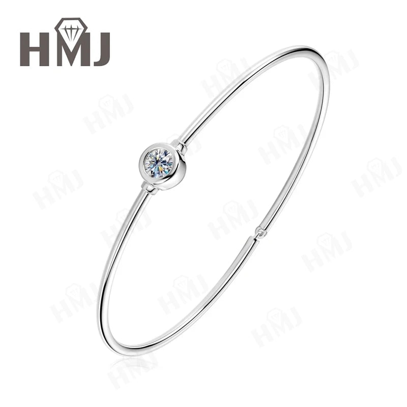 0.5CT Moissanite Bangle Bracelet 18K Gold Plated Bezel Set Diamond Bracelet 925 Sterling Silver Classic Jewelry for Woman Charms