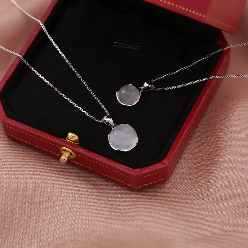 Silver Plated White Moonstone Pendant Necklace