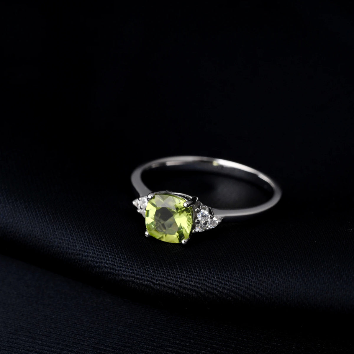 1.1ct Genuine Natural Peridot 925 Sterling Silver Solitaire Ring