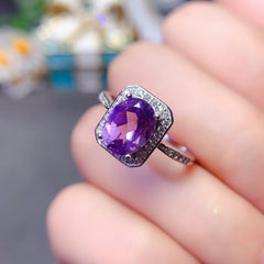 A Classic and Luxurious S925 Pure Silver Natural Amethyst Ring Designed By A Fashionable Designer for Women To Wear