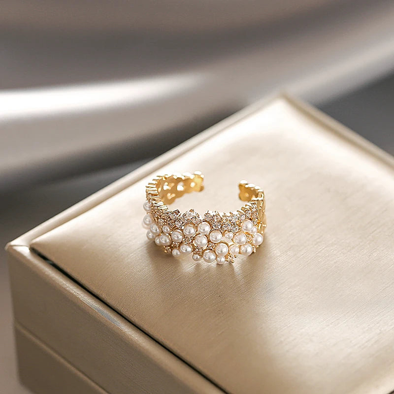 Zircon Inlaid Pearl Opening Ring