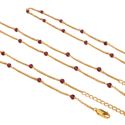 Minimalist Beaded Gold Chain Necklace with Garnet Accents