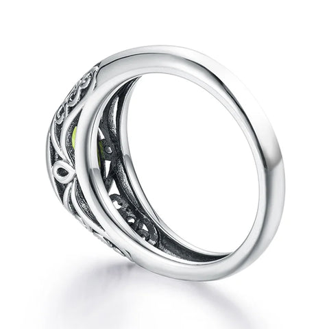 Retro 925 Sterling Silver Peridot Ring