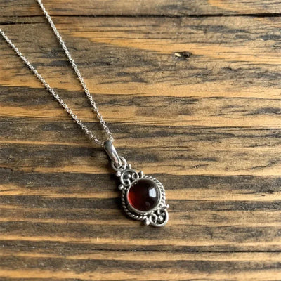 Vintage Garnet Pendant Necklace with Bohemian Style