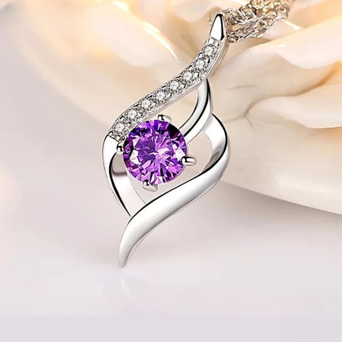 Round Solitaire Swirl Pendant Necklace of Amethyst
