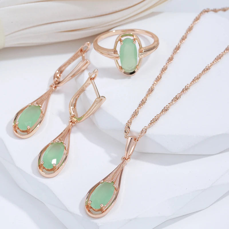 Green Emerald Natural Zircon Drop Pendant Necklace