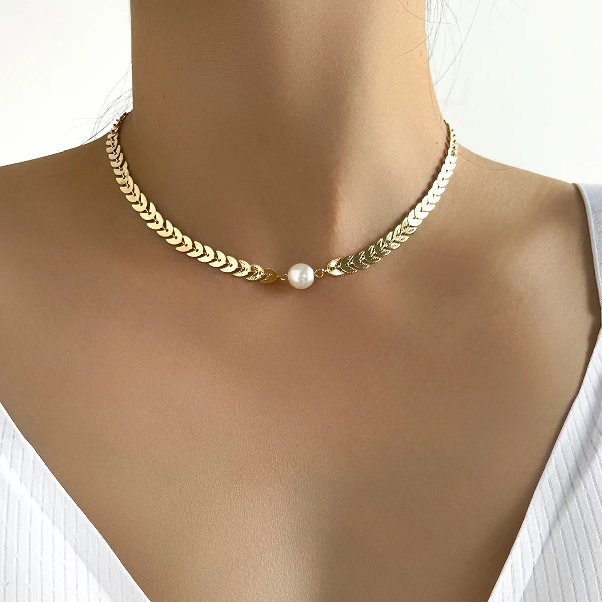 Simple Stacked Retro Imitation Emerald Green Pearl Multi-layer Necklace For Women Fashionable Jewelry Accessories Birthday Gifts