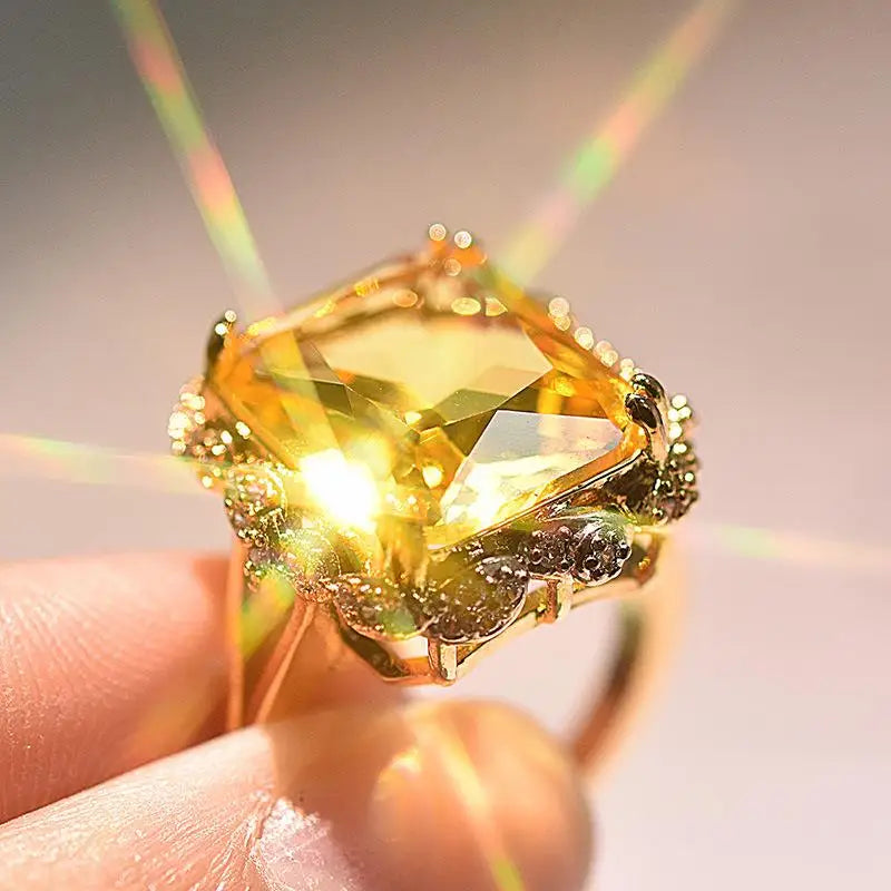 14K Gold Topaz Ring for Women