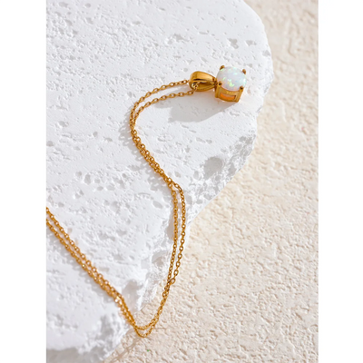 Exquisite Round Opal Stone Pendant Necklace