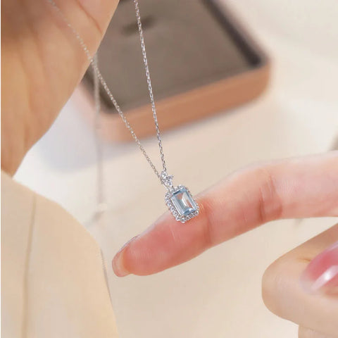 925 Sterling Silver Topaz and Sapphire Pendant Necklace