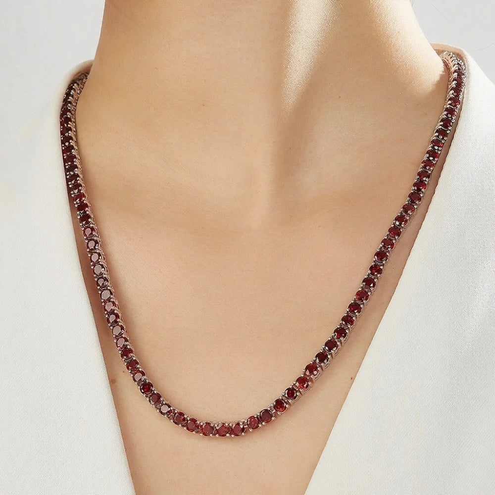 Light luxury fine jewelry Natural red garnet necklace Fashion women's anniversary banquet engagement wear