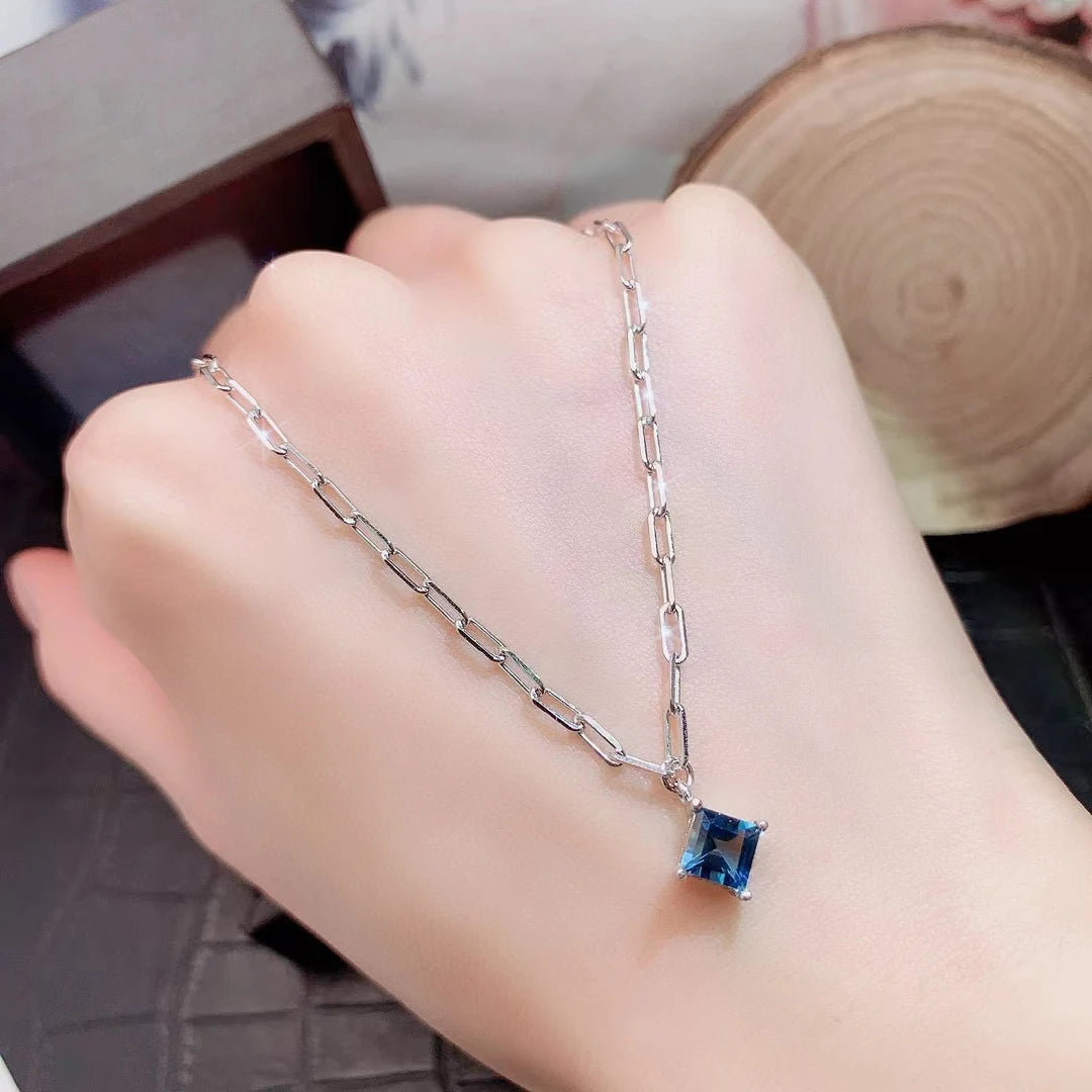 Pure London Blue Topaz Pendant for Daily Wear 5mm 0.6ct VVS Natural Topaz Necklace Pendant 925 Silver Gemstone Jewelry