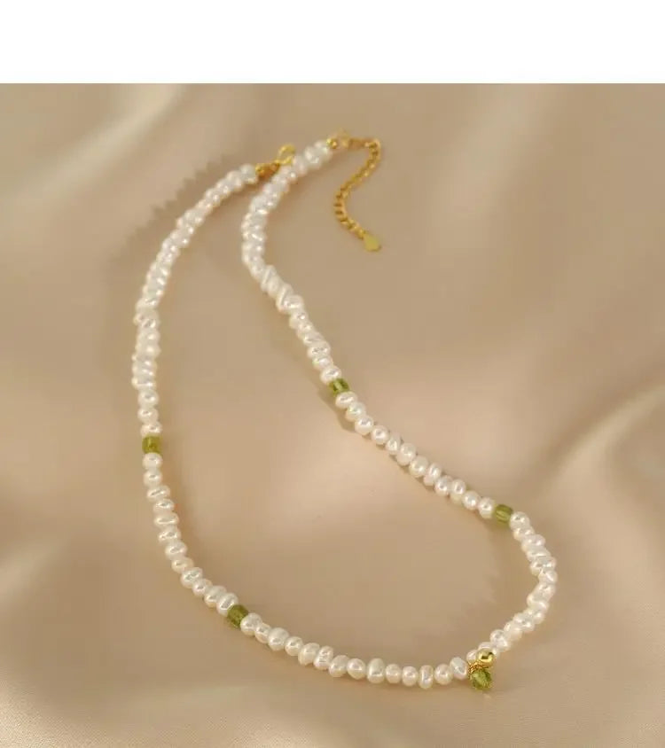 Vintage Freshwater Pearl and Peridot Choker Necklace